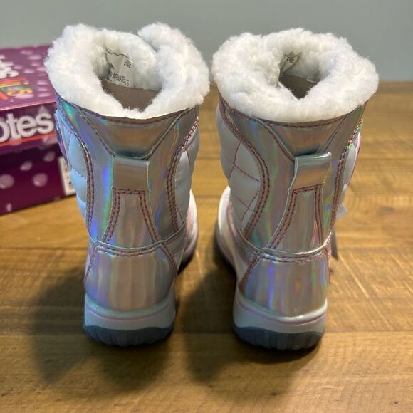 Toddler Girls Insulated Winter Boots - Picture 9 of 11